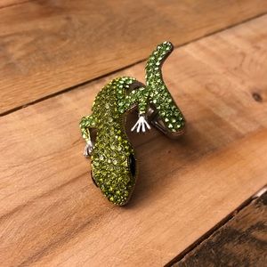 Rhinestone lizard ring